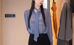 给美女挤奶小游戏